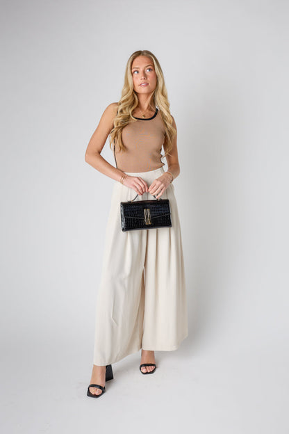 Fuori dal muro in alto