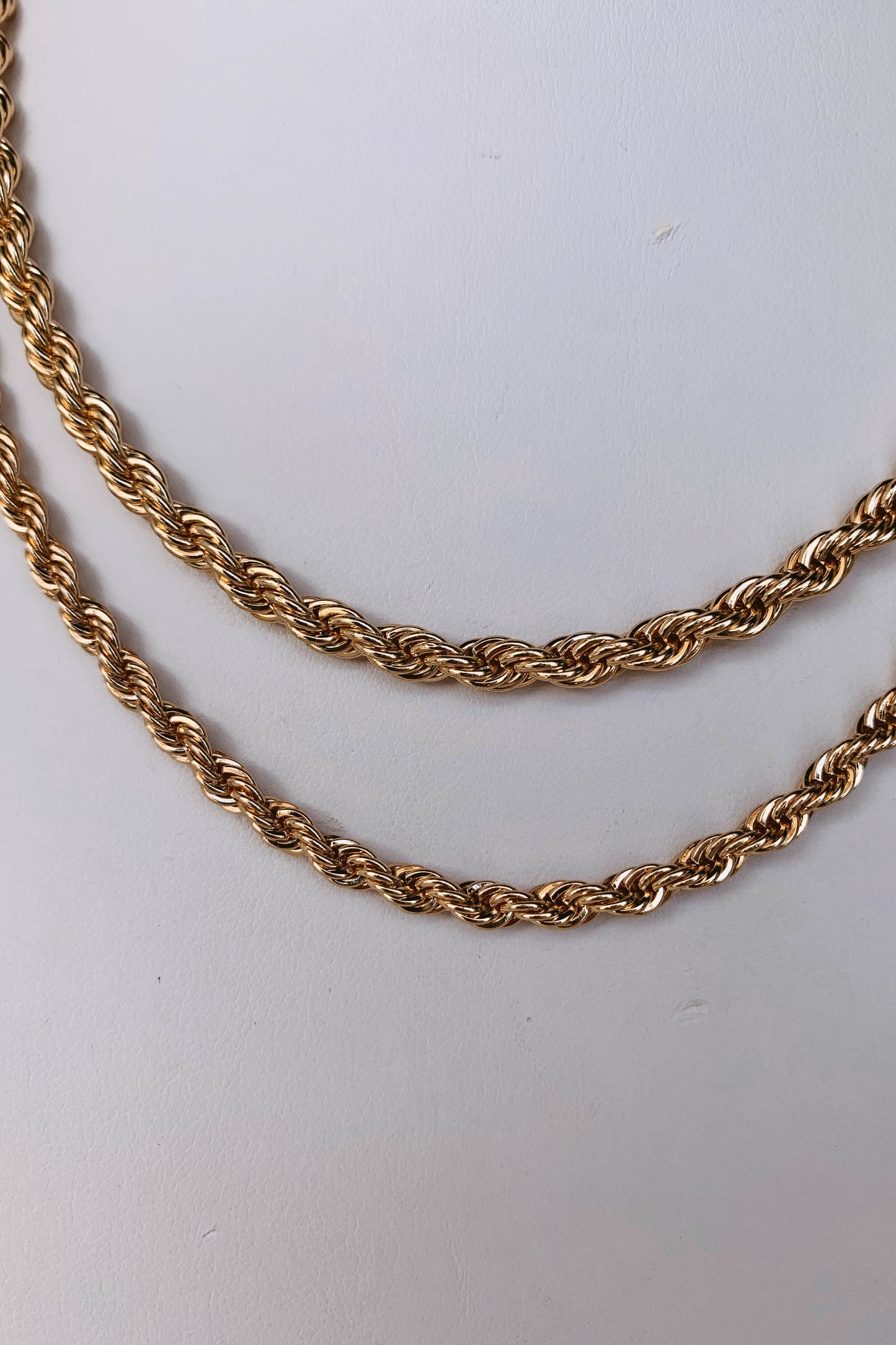 Collana Seeing Double