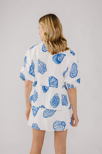 Gira la marea in alto