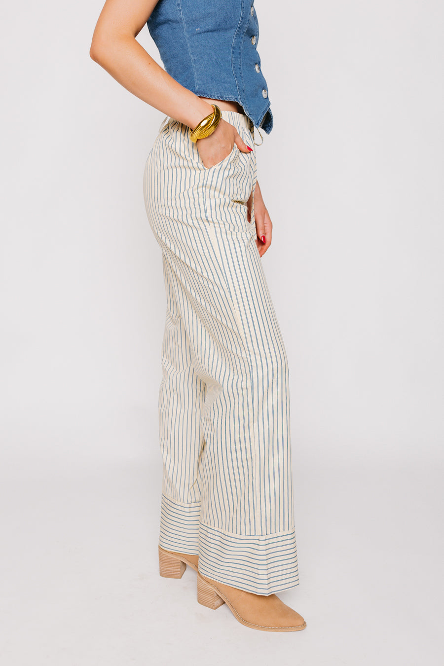 Pantaloni "Non disturbare"